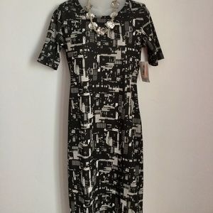 Julia dress in size S